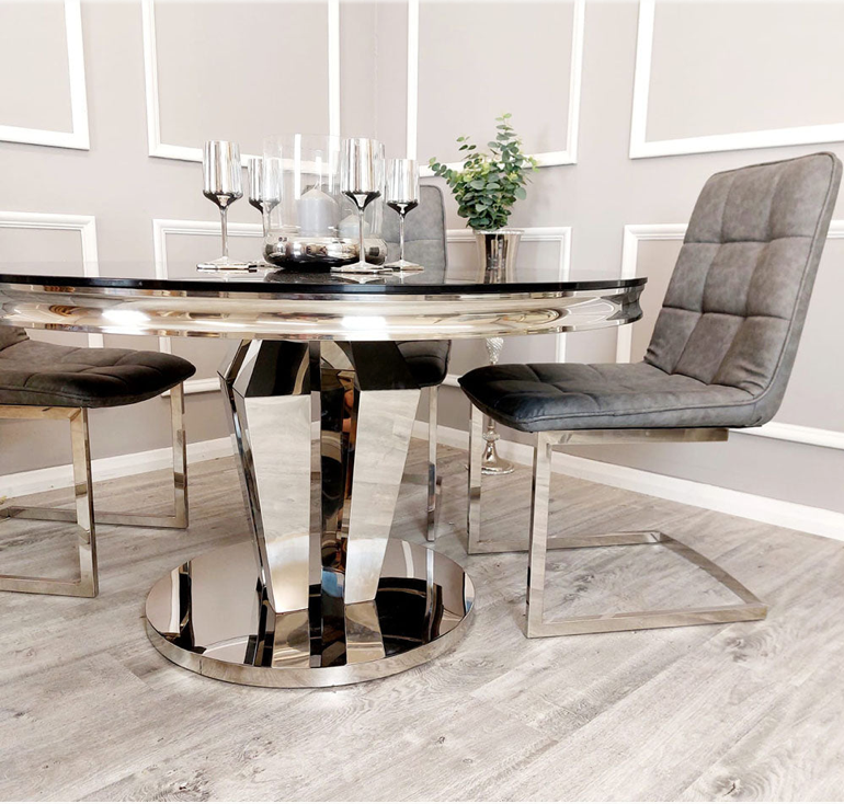 Round Glass Dining Table with 4 Tara Chairs (SET)